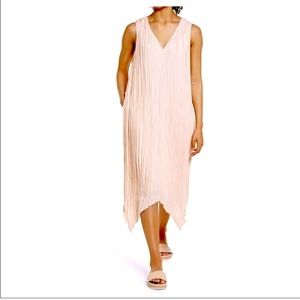 NORDSTROM DOUBLE V PLEATED DRESS 🌸IN STORES🌸